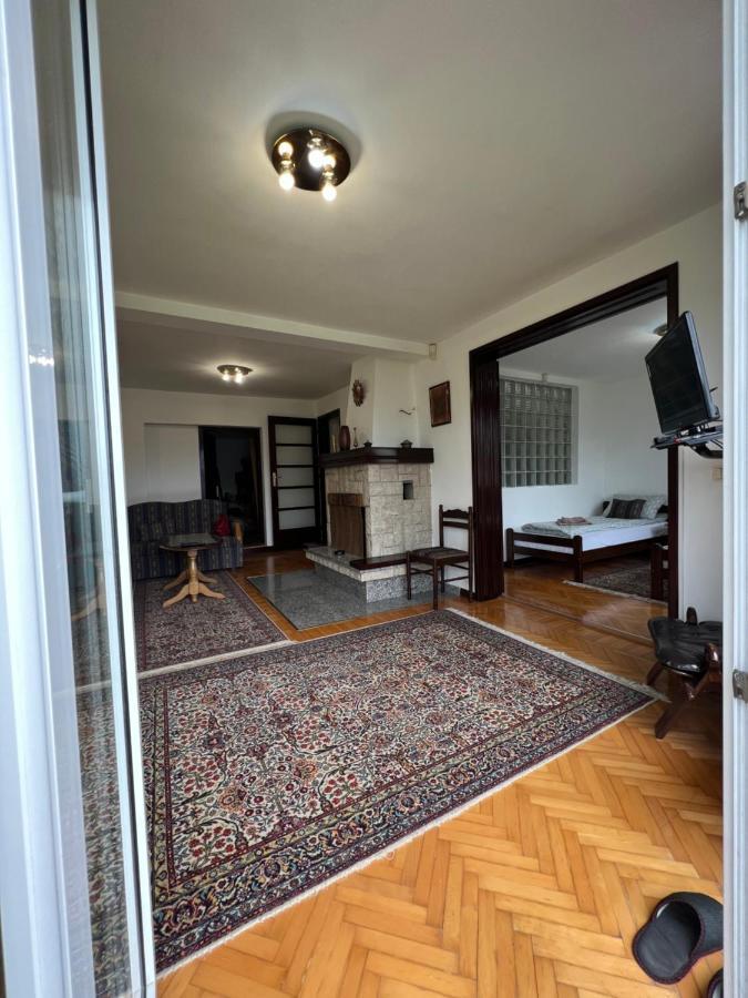 Holiday House Bistrik SJJ Exterior photo
